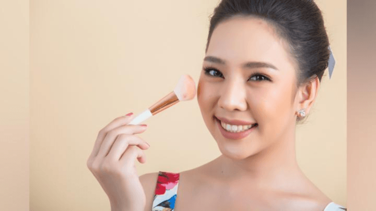Cloud Skin 2.0 Makeup 2026: Tren yang Wajib Kamu Kuasai!