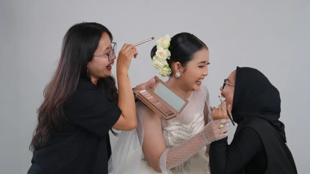 kursus make up wanita mandiri Tangerang