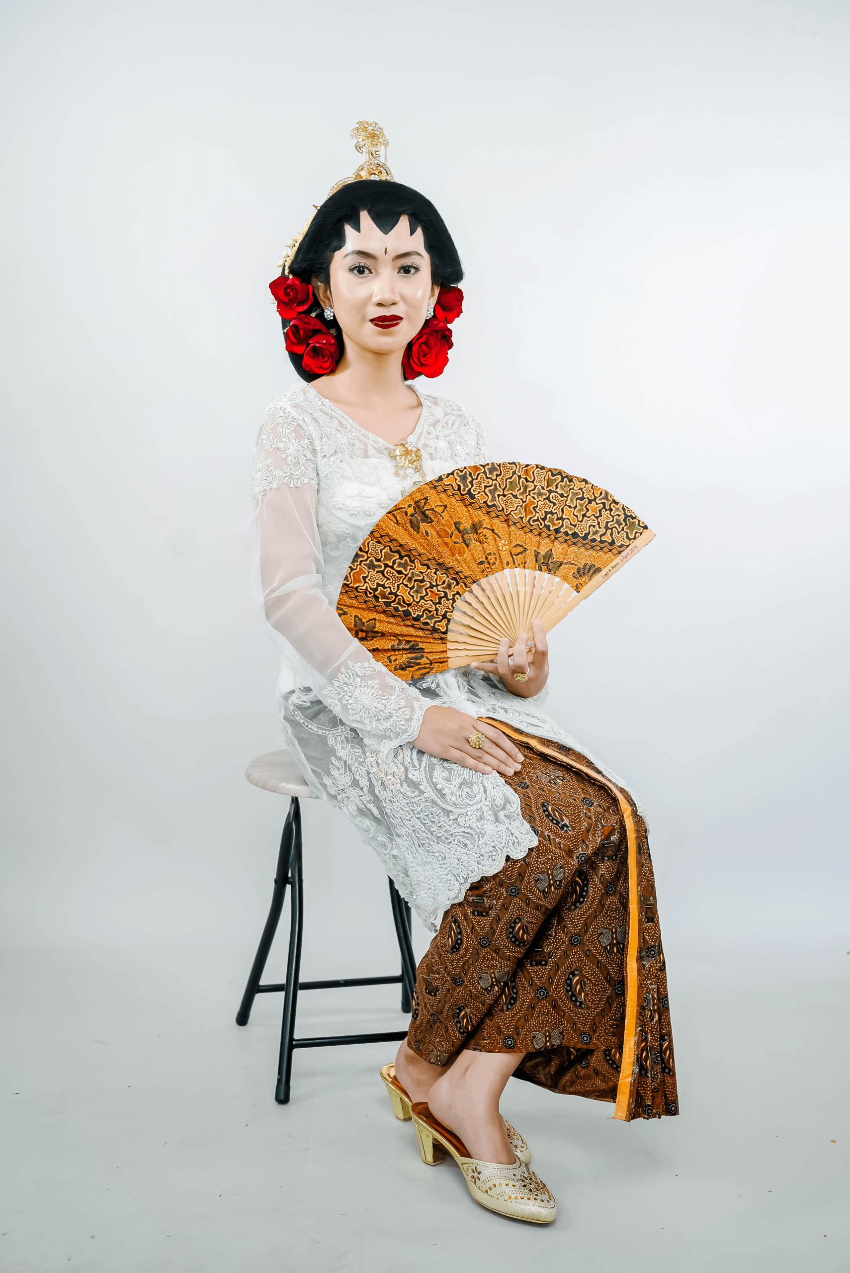 Wisuda murid Kelas Advanced — Certified MUA Medina Studio